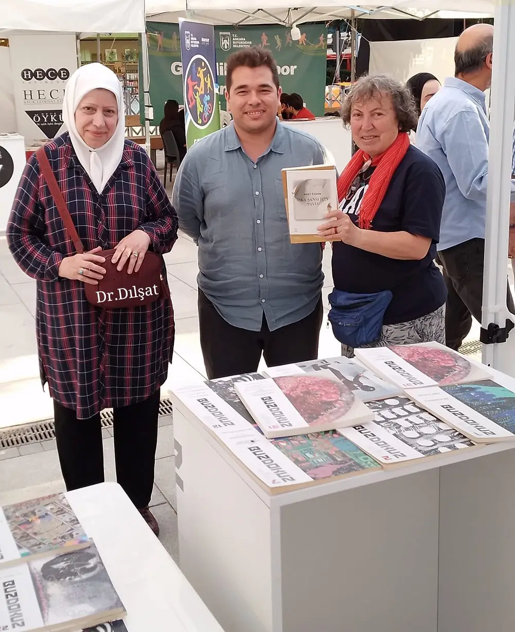 Dr Dilşat Iranlı Şair Ankara Dergi Festivali Buzdokuz Dergisi (4)