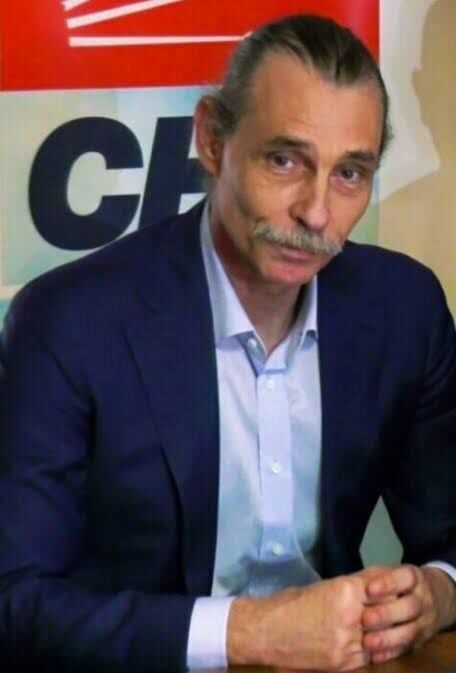 Erdal Beşikçioğlu-4