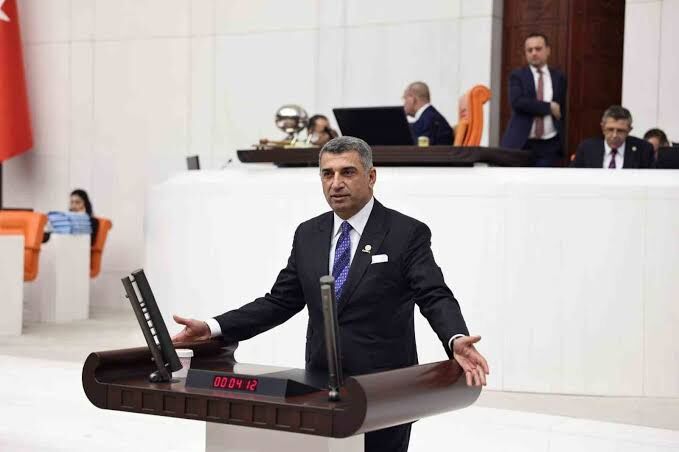 Gürsel Erol1