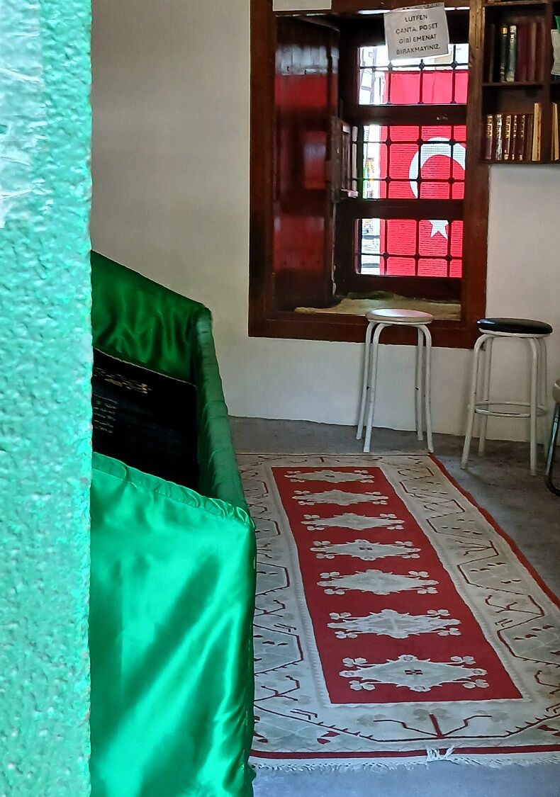 Karyağdı Hatun Türbesi Itfaiye Meydanı Ulus Ankara (6)