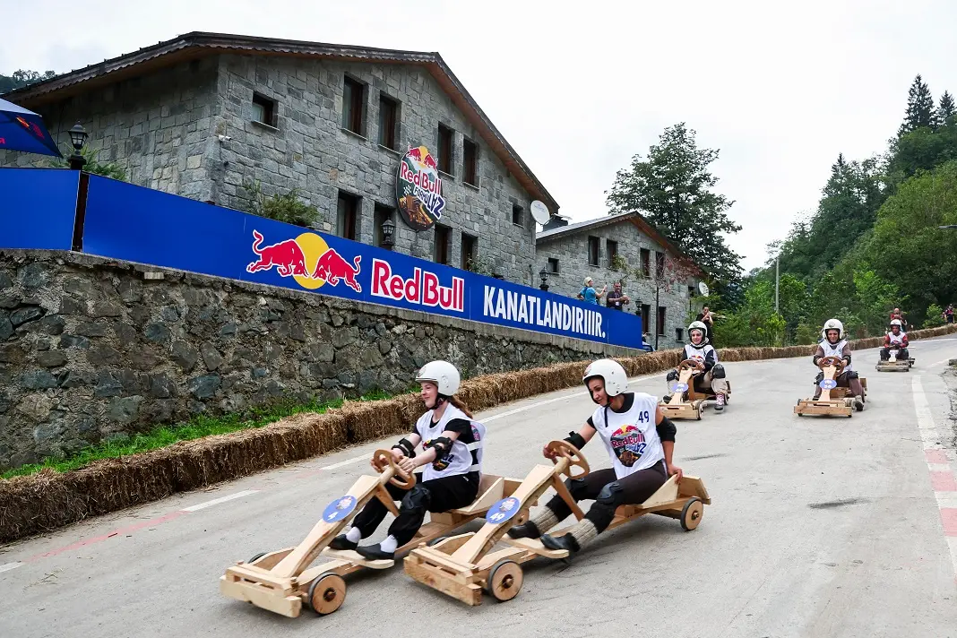 Red Bull Formulaz Rize Ardeşen Tahta Araba (5)