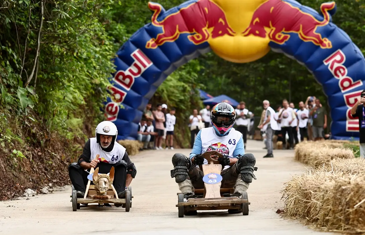 Red Bull Formulaz Rize Ardeşen Tahta Araba (9)