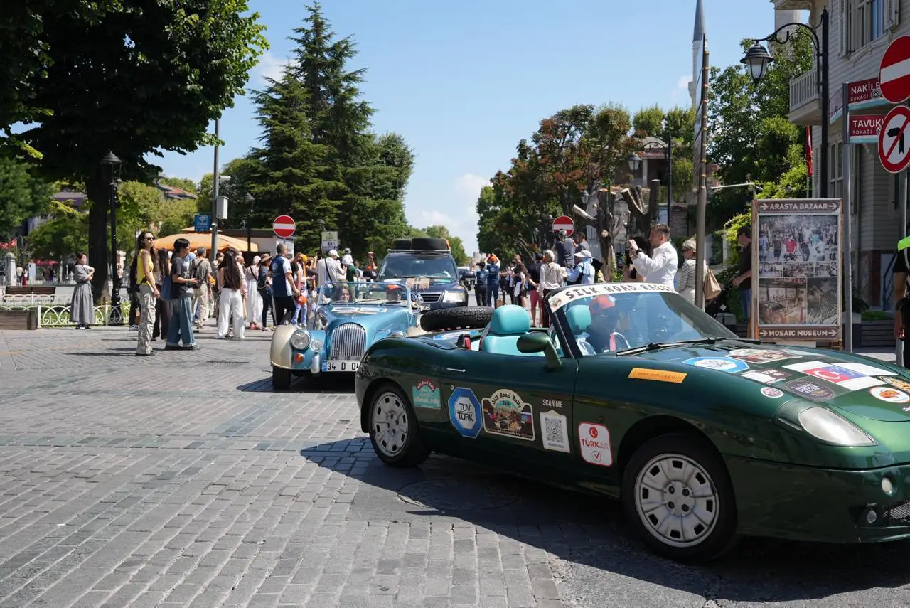 Tüvtürk Anadolu Rallisi Istanbul Start (4)