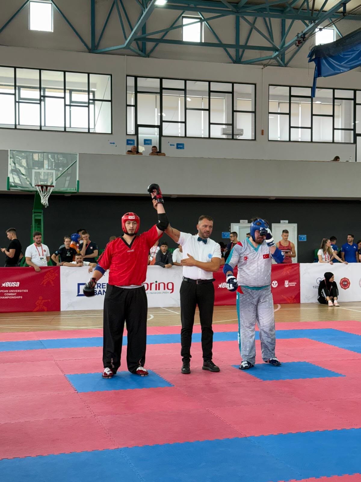 Ankara Üniversitesi sporcularından Tiran'da büyük başarı: 3 sporcu finale yükseldi!