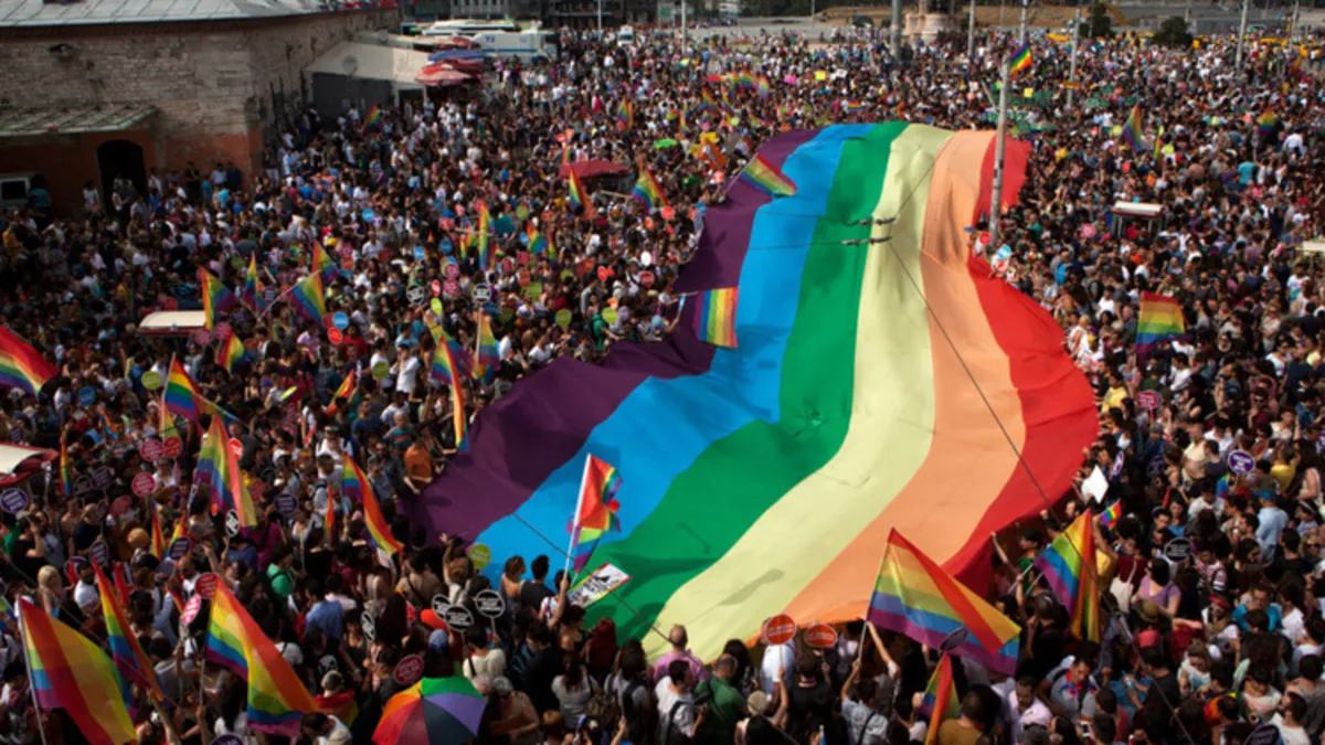 6 LGBT derneğine yurt dışından para transferi: MASAK incelemesinde 209 işlem belirlendi