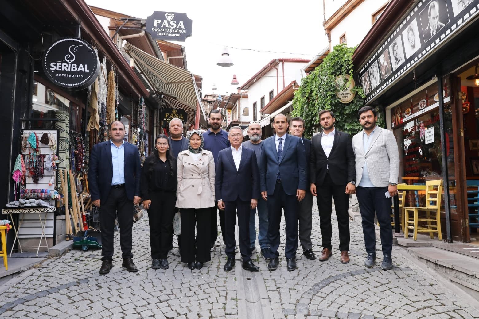 Fuat Oktay “Türkiye Yüzyılı Buluşmaları” kapsamında Ulus’u ziyaret etti