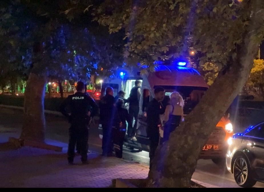 Trafikte “yan bakma” tartışması kanlı bitti: 1 kişi bıçaklandı