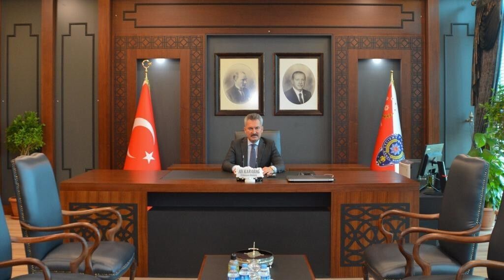 Ali Karabağ1
