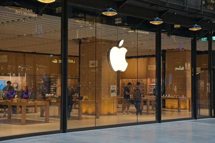 Apple-4