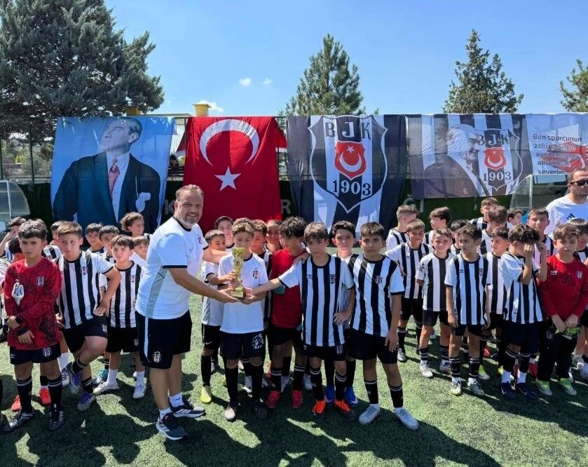Beşiktaş Jk Futbol Okulları Iç Anadolu Bölge Turnuvası Avni Bulduk (2)