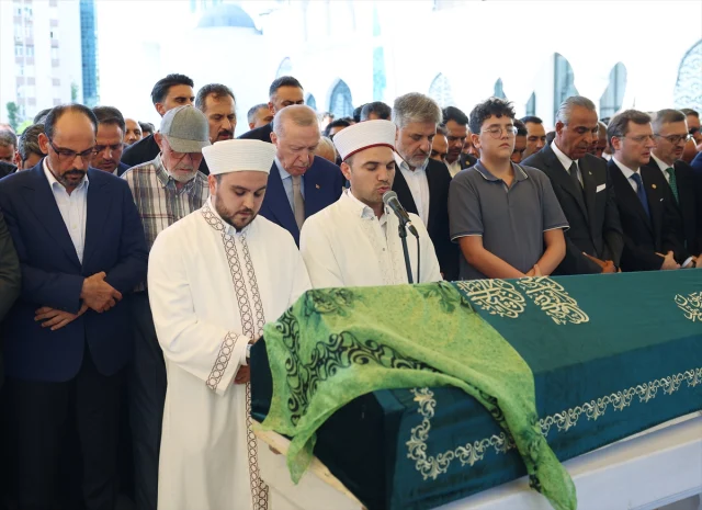 Cumhurbaskani Erdogan Ak Parti 20207690 7895 1 M