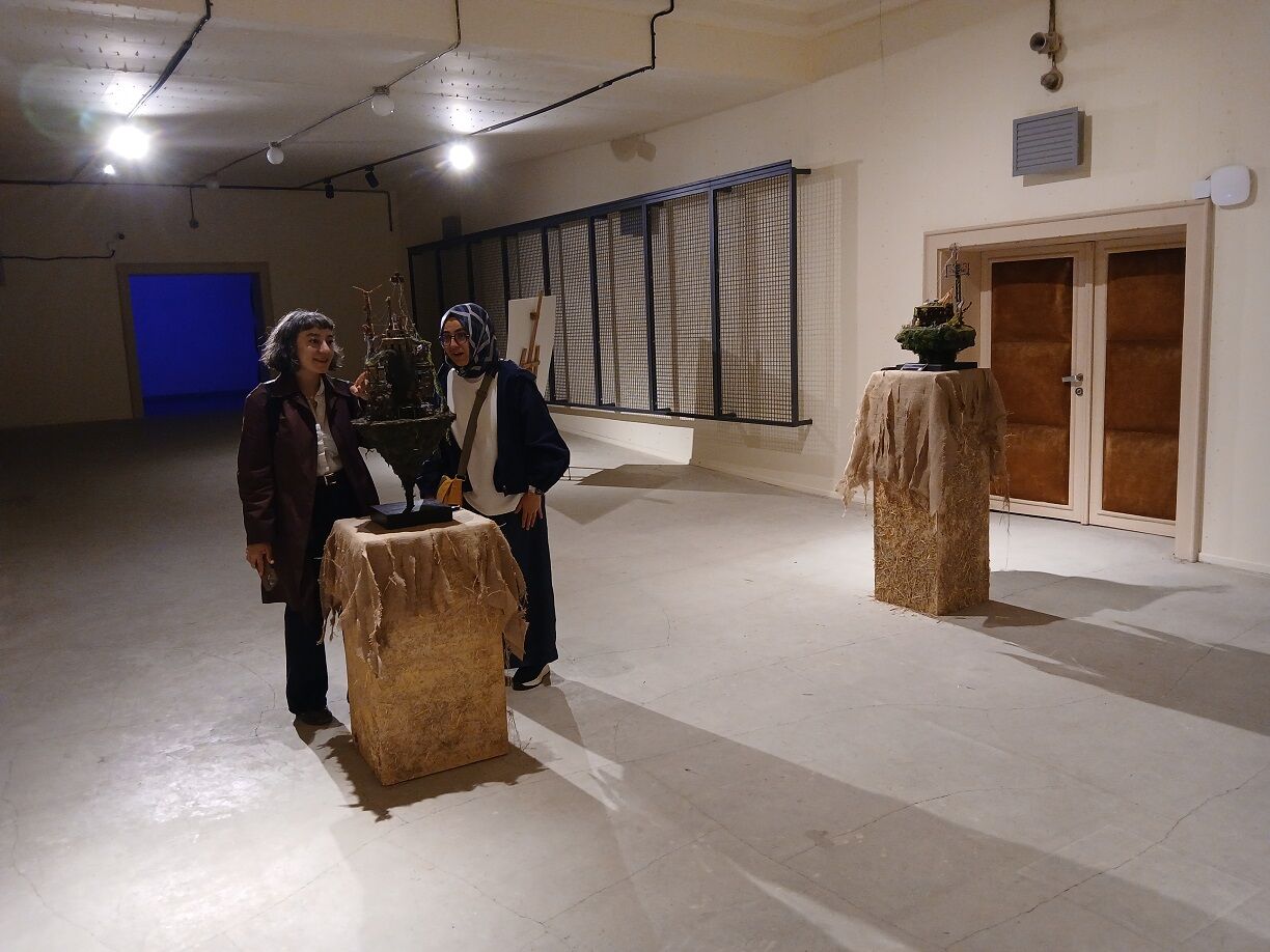 Distopik Evrenin Köhne Yapıları Diorama Melih Şentürk Sığınak Kültüryolu (8)