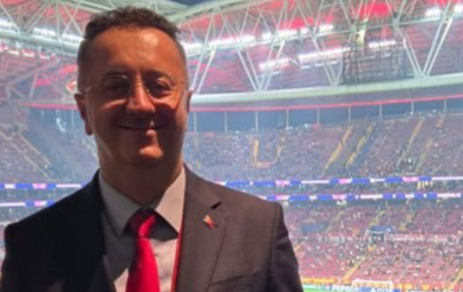 Özkan Tamirak kimdir? Özkan Tamirak Galatasaraylı mı? Özkan Tamirak TV100