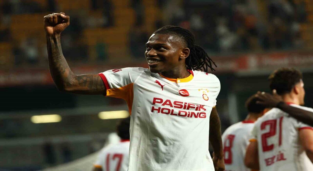 Galatasaray Kadrosunu 5 Futbolcuyla Guclendirdi 1788602532