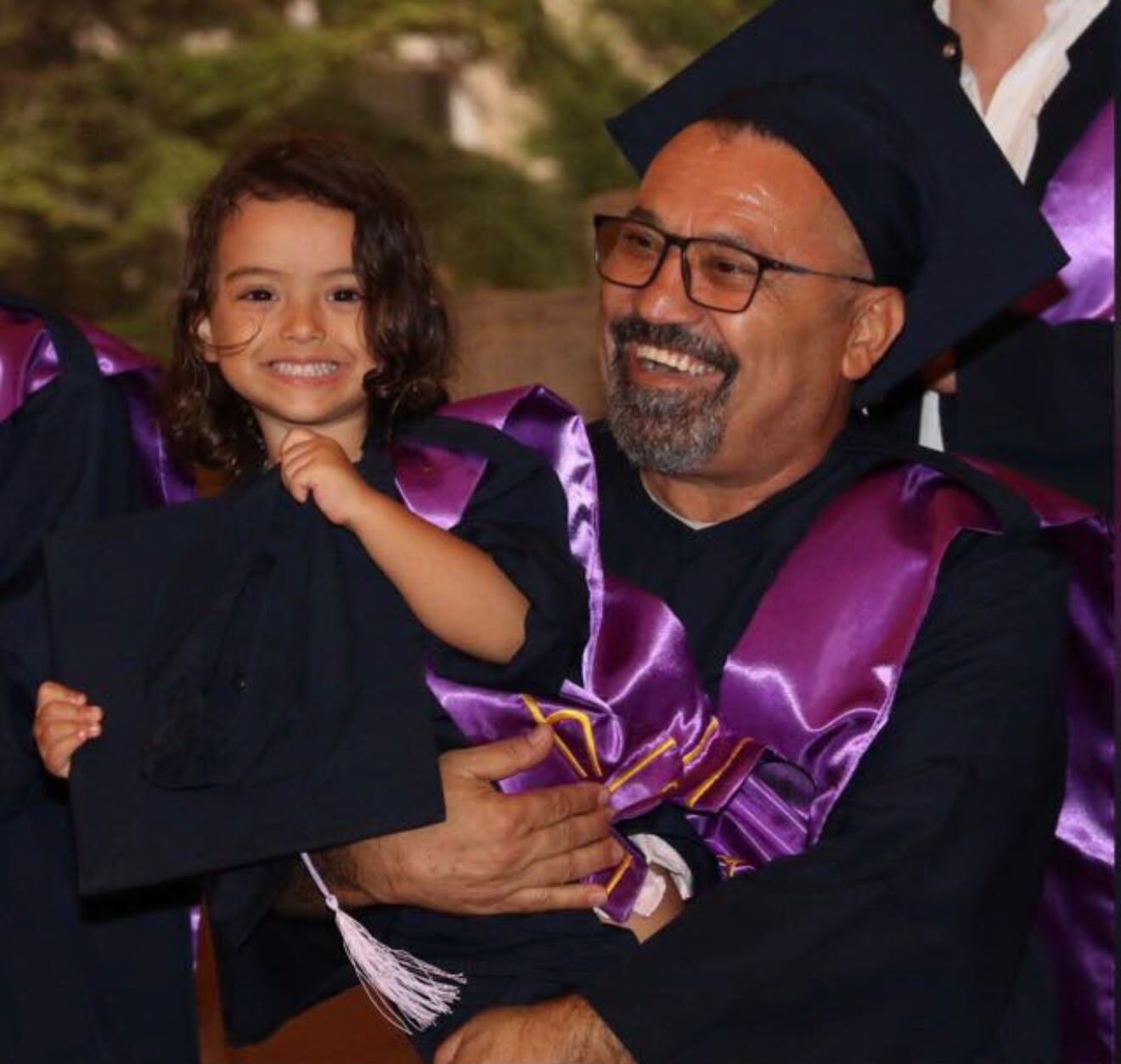 Haydar Koçak Dünyam Eczacı (2)