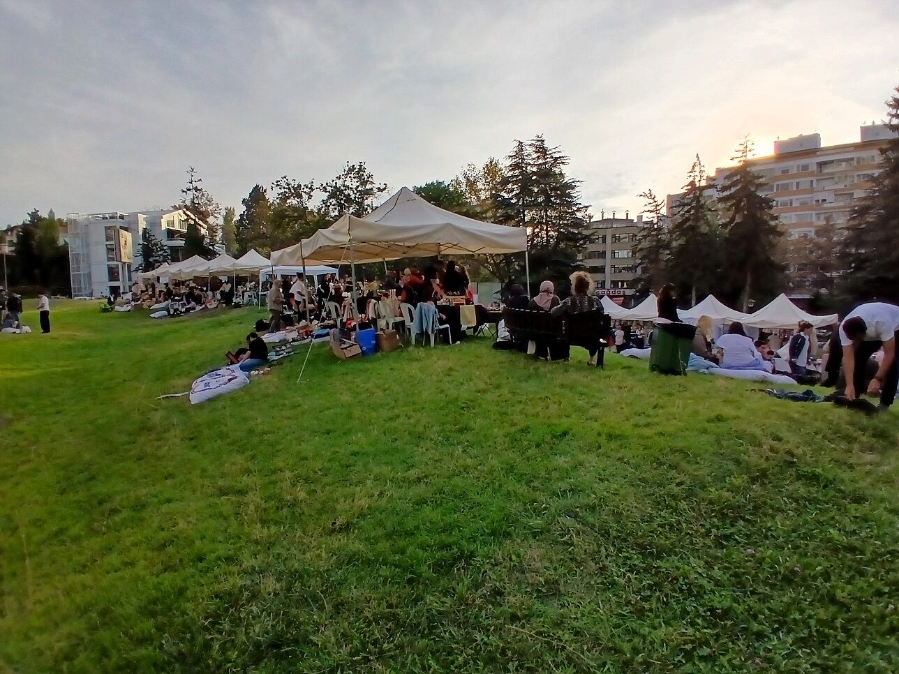Karum Avm Çim Alan Yaratan Kadınlar Alışveriş Şenliği Festival Stant (9)