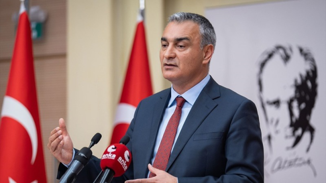 Mansur Yavas Chpden Istifasini 20265510 8151 1 M
