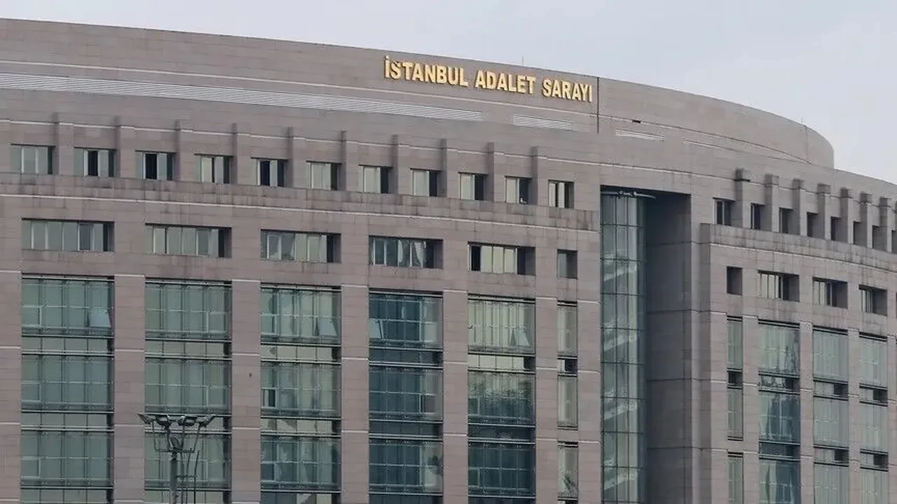 Usulsuz Vatandaslik Sorusturmasinda 26 Supheli Tutuklandi 3361411 202609242355 1