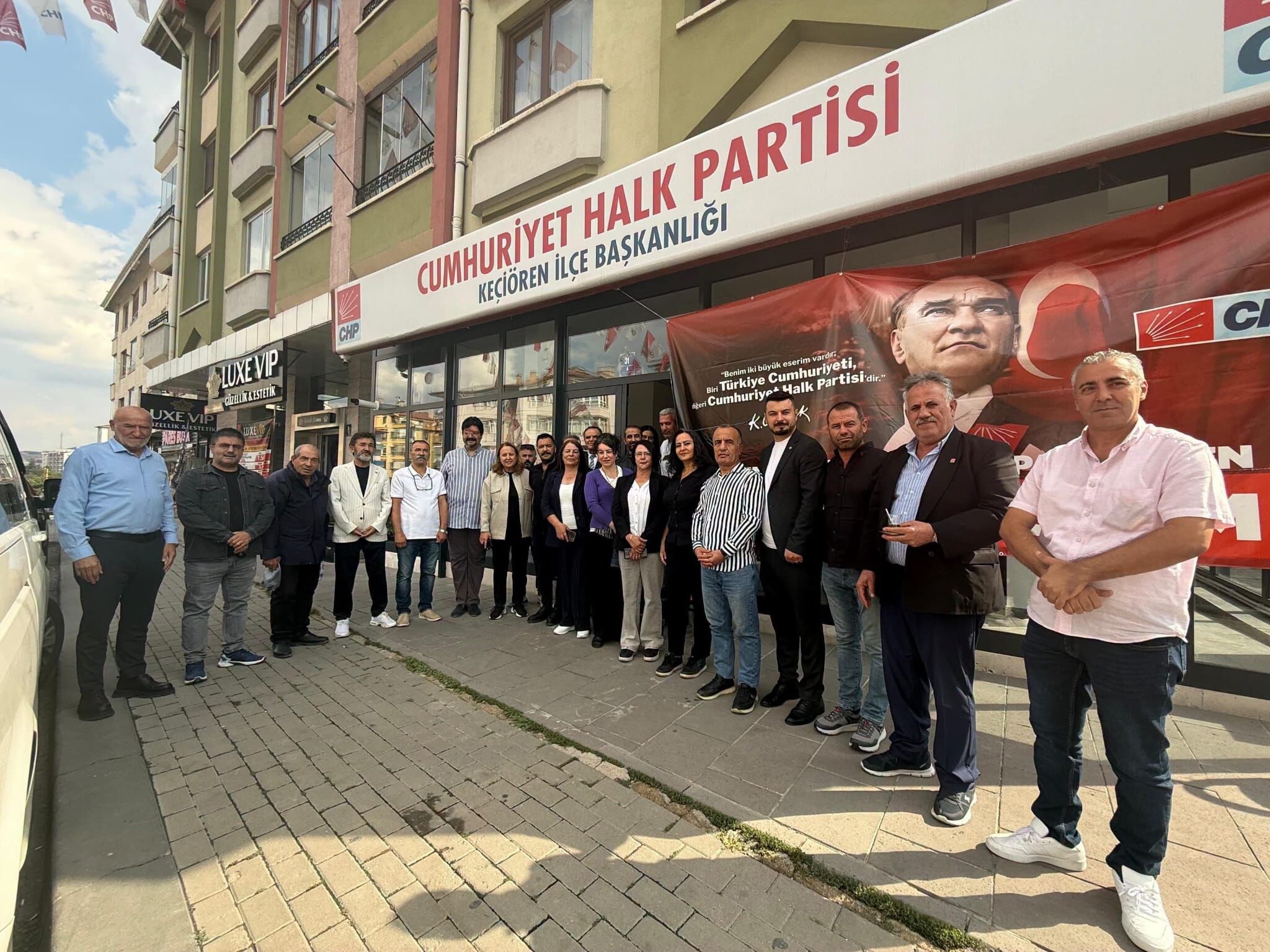 CHP Keçiören İlçe Başkanlığında Parti Okulu eğitimi devam ediyor