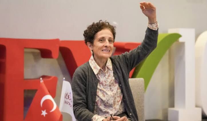 Zeliha Bürtek1