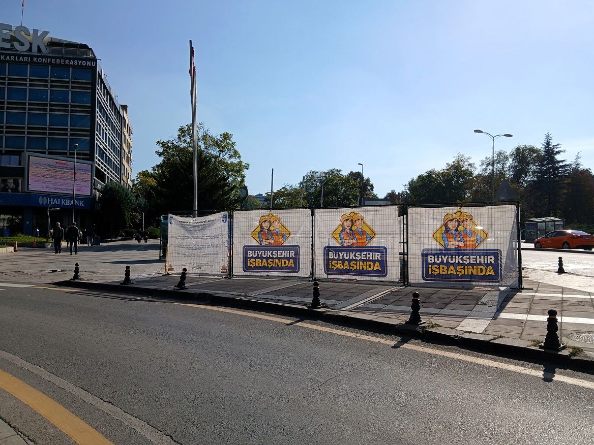 Akay Abb Kent Estetiği Yaya Alt Geçit Giriş Çıkış Kanopi Üst Örtü Çalışması