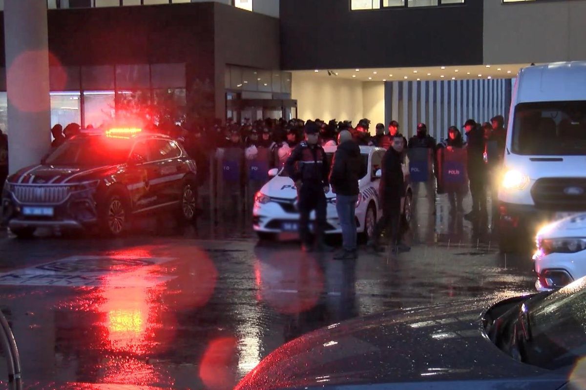 Bakırköy Belediyesi’ne ihale operasyonu: 5 başkan yardımcısı dahil 37 gözaltı