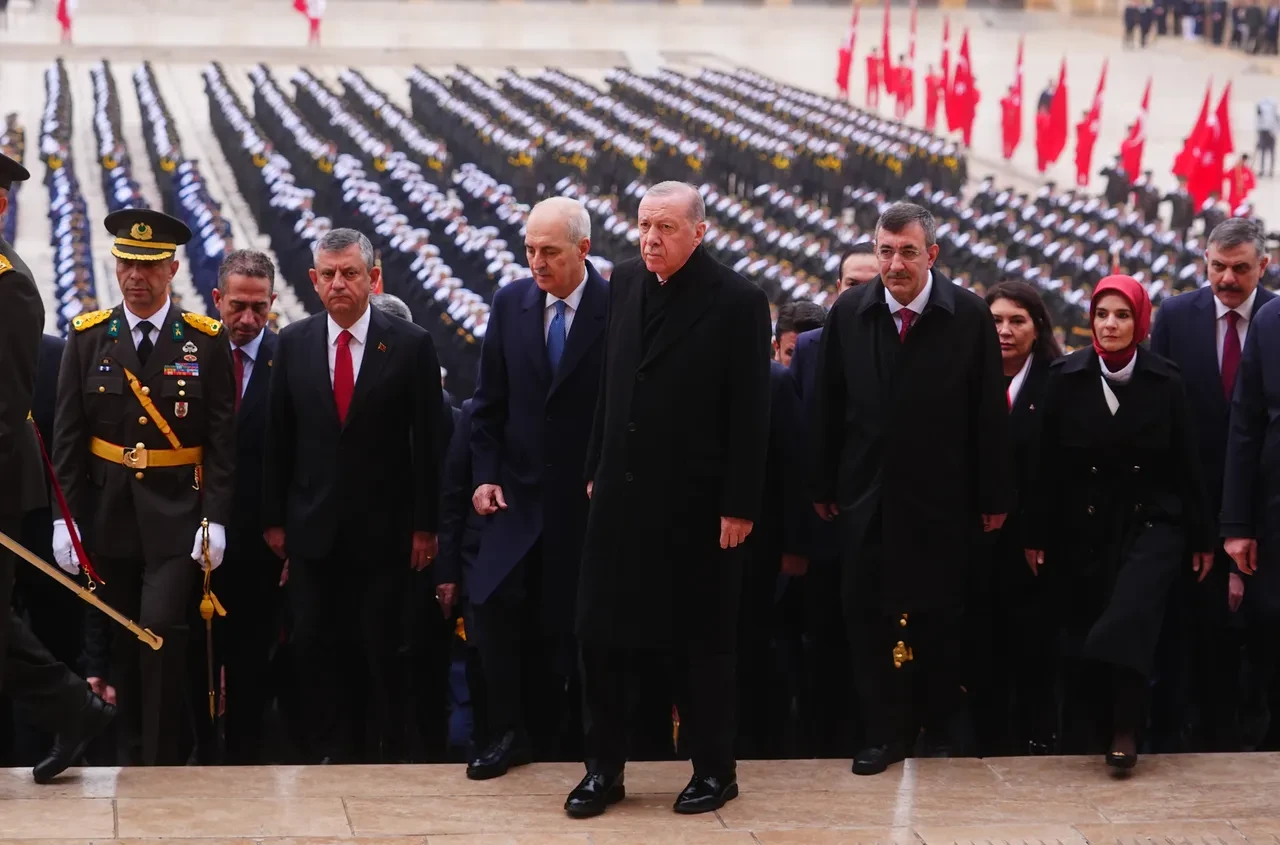 Cumhurbaskani Erdogan Ve Devlet Erkani Anitkabiri Ziyaret Etti Turkiye Yuzyili Mesaji 3368215 202610291153 2