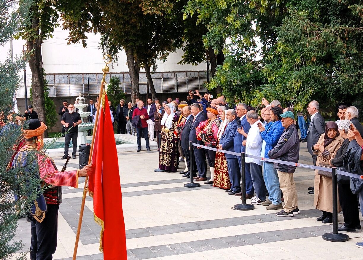 Erbay Kücet Bülent Kalıpçı Ömür Beyanı Ankara Palas Başkent Ankara (3)