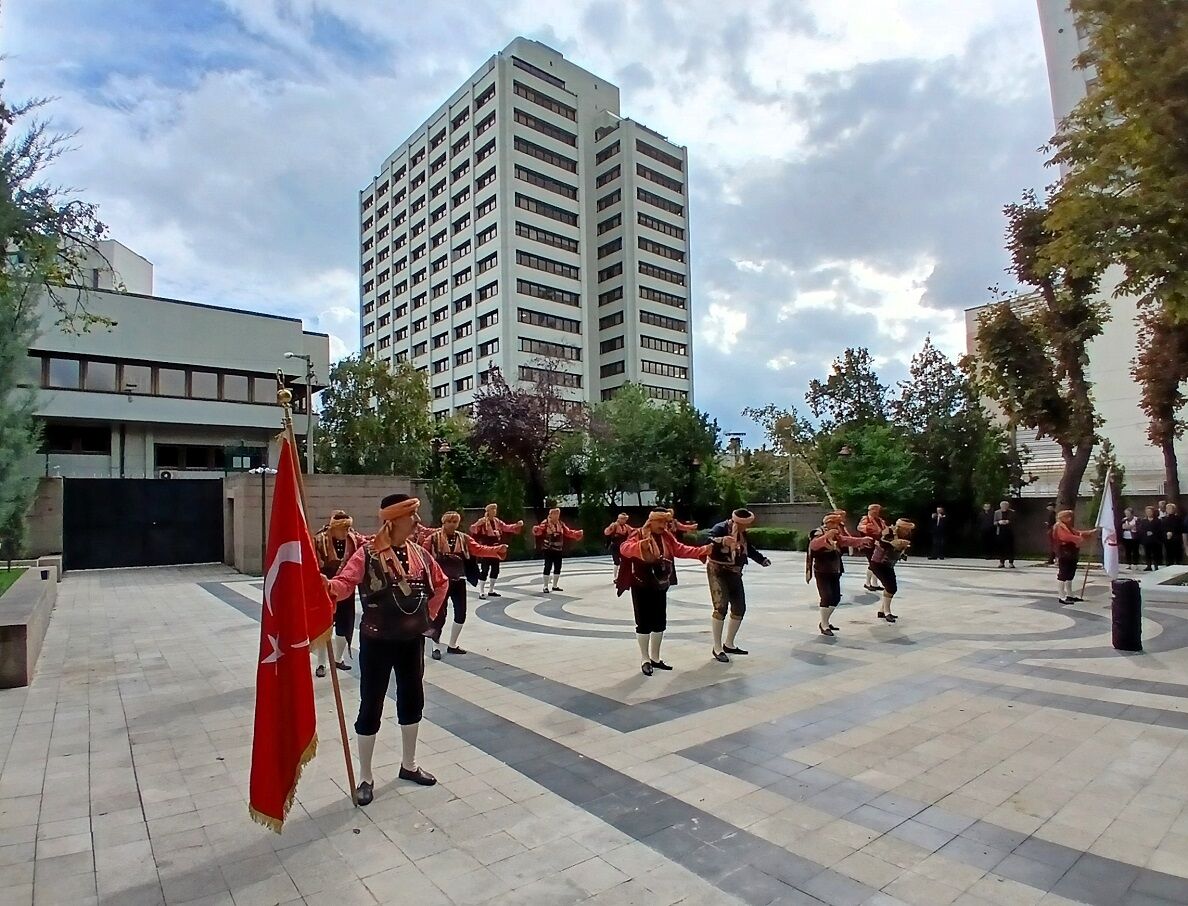 Erbay Kücet Bülent Kalıpçı Ömür Beyanı Ankara Palas Başkent Seymenler