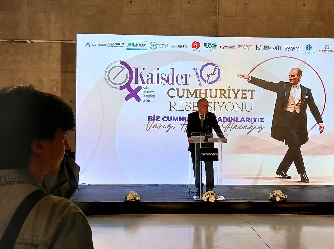 Kaisder Cumhuriyet Resepsiyonu Cermodern Içasifed Süleyman Ekinci