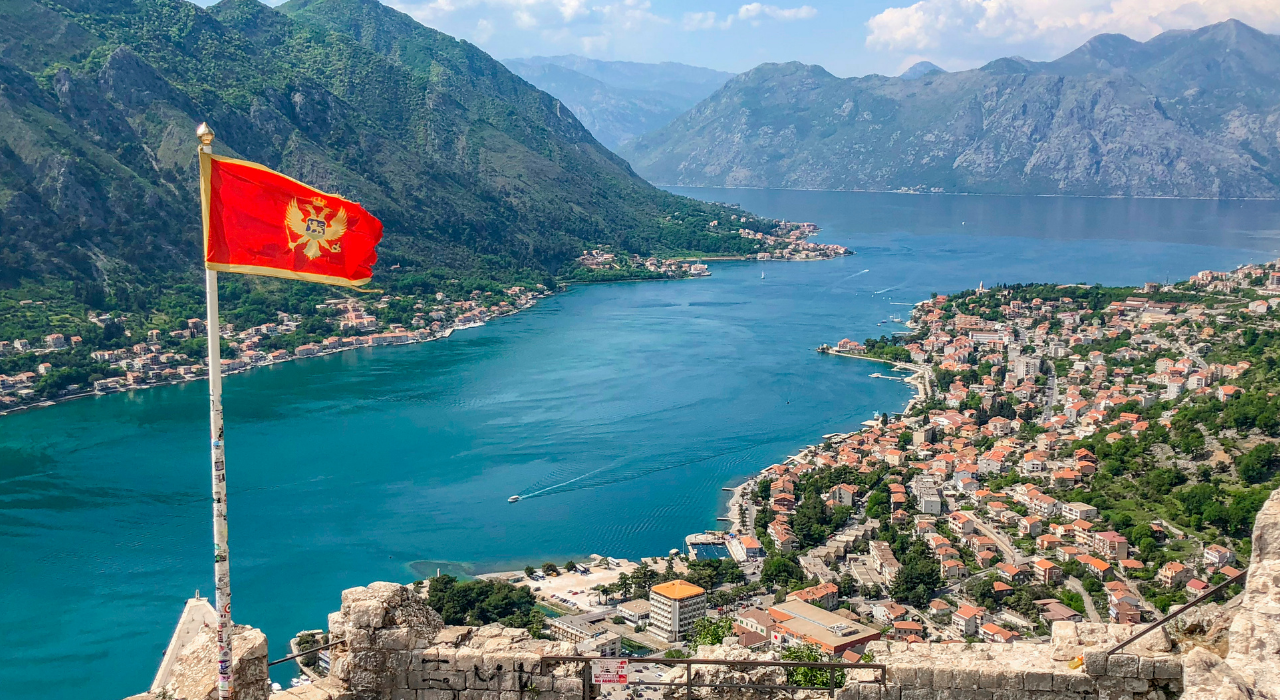 Karadağ (3)