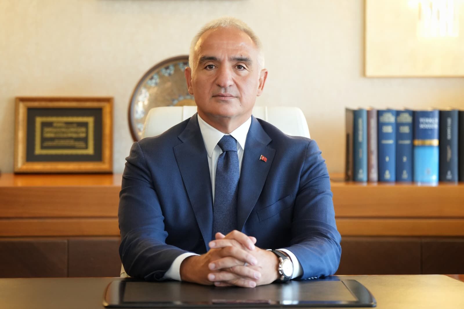 Kültür Ve Turi̇zm Bakani Mehmet Nuri̇ Ersoy (10)