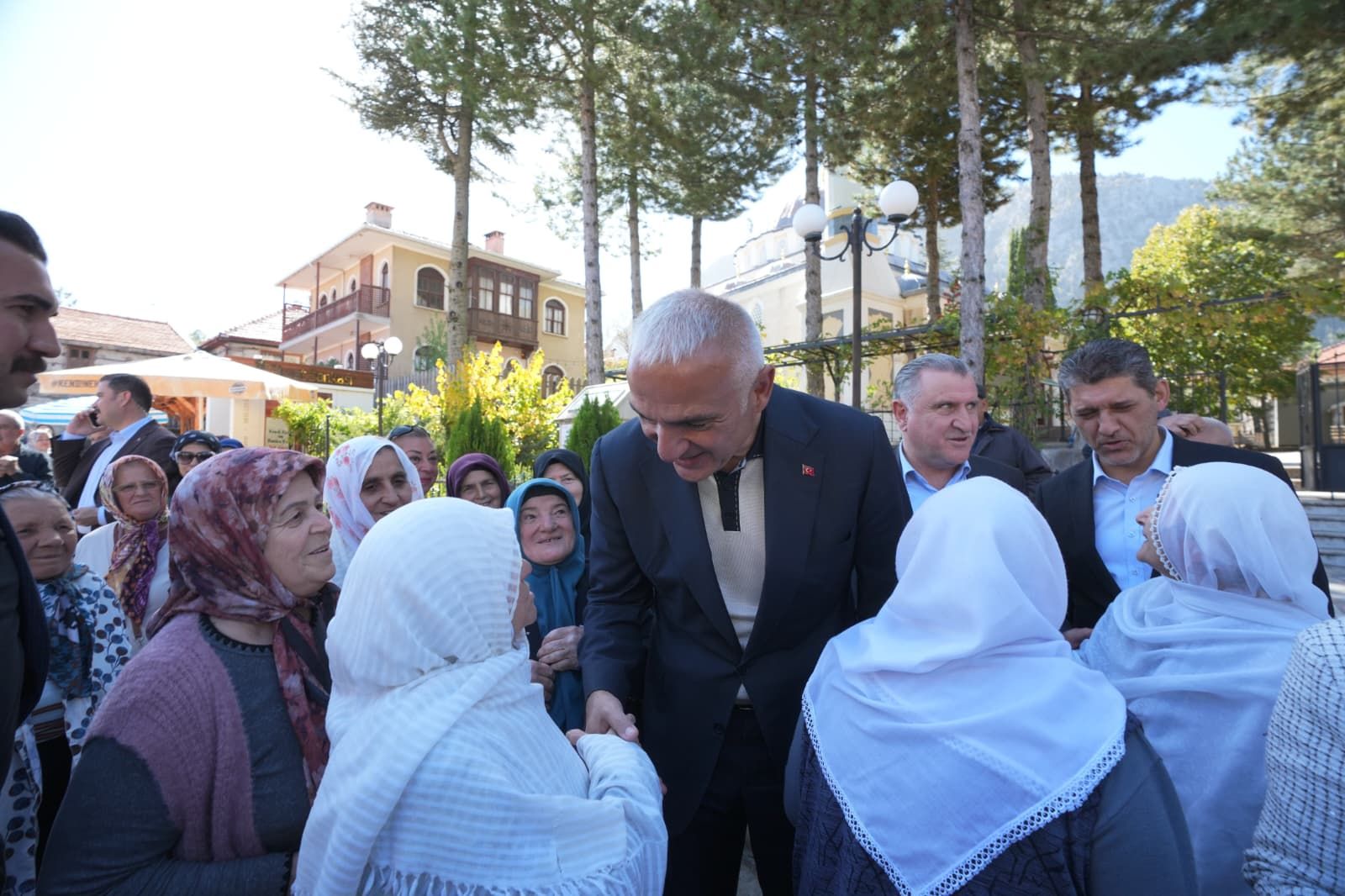 Kültür Ve Turi̇zm Bakani Mehmet Nuri̇ Ersoy (2)-1