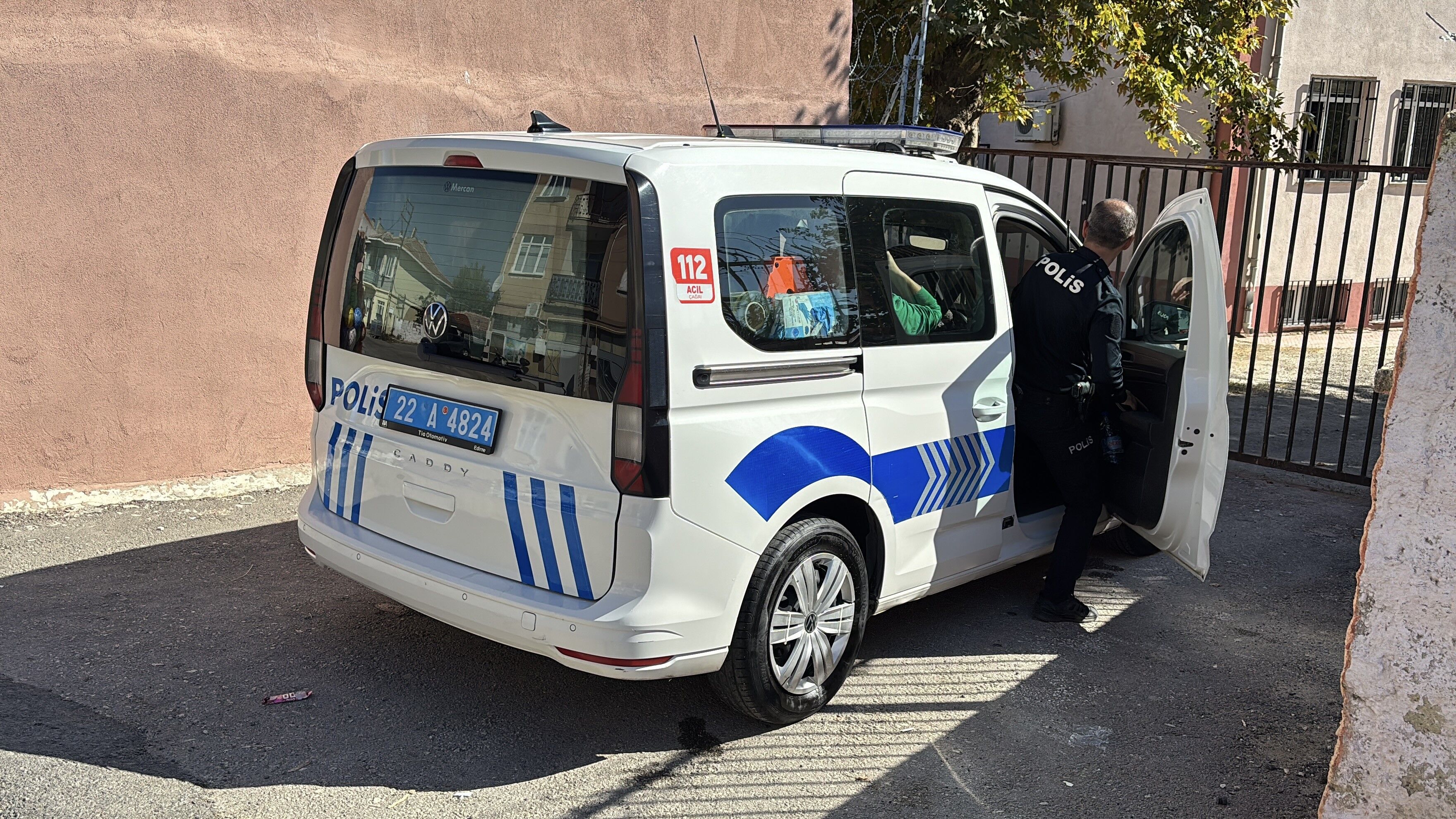 Okula Silahla Geldiği Ortaya Çıktı 8. Sınıf Öğrencisi Gözaltında (2)