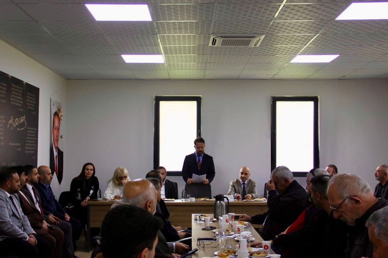 Tekin Ekinci Keçiören Kent Konseyi Yürütme Kurulu Toplantısı (3)