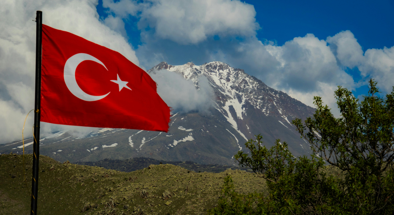 Türk Bayrağı (2)-1