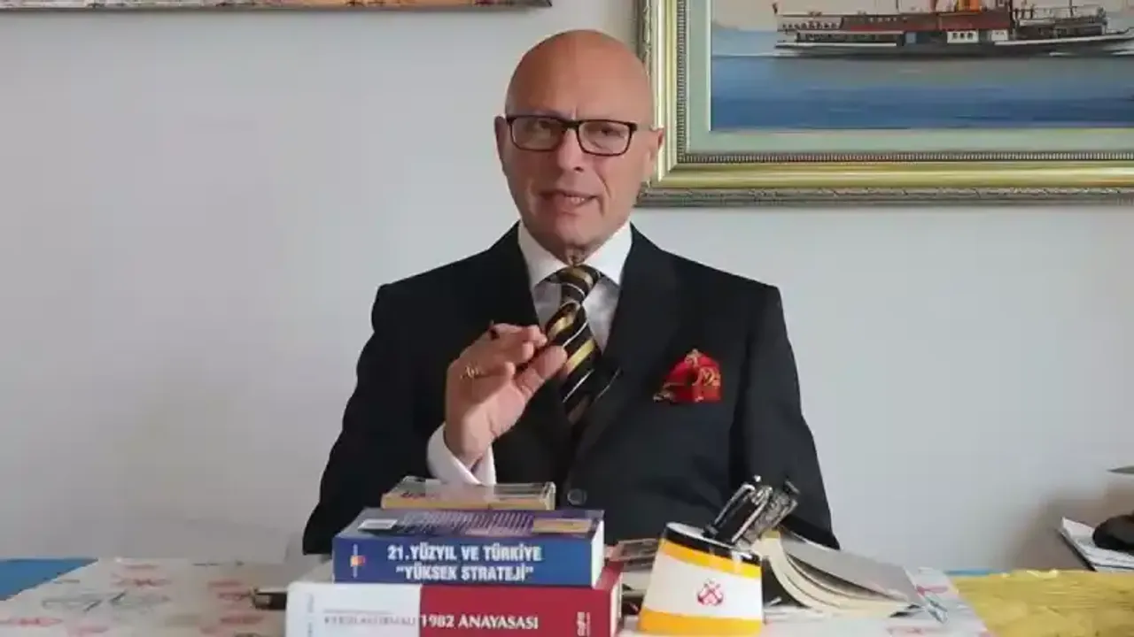 Erol Mütercimler kimdir? Erol Mütercimler kaç yaşında, nereli? Erol Mütercimler ordudan neden ayrıldı? Erol Mütercimler ne doktoru?