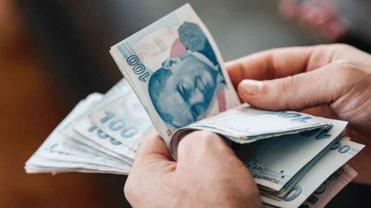 Ankara'da emeklilerin yüzünü güldüren destek! O ödemeler hesaplara yatırıldı