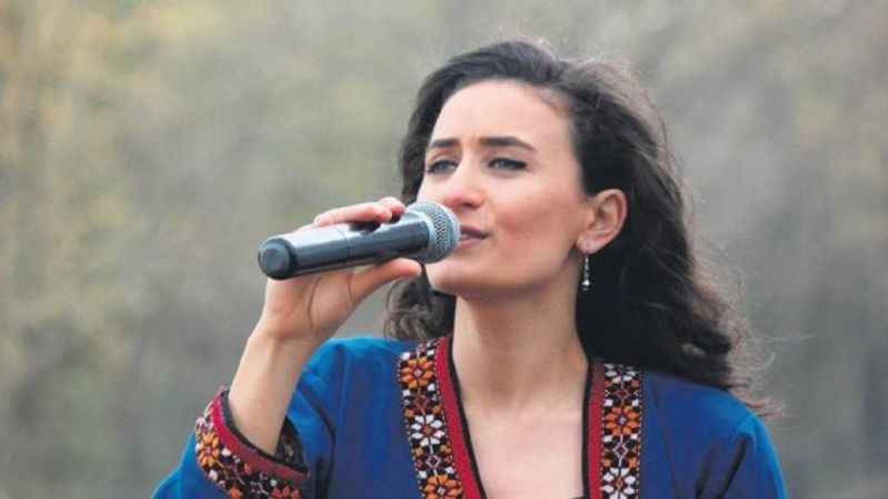 Çimen Yalçın kimdir? Çimen Yalçın kaç yaşında ve nereli? Çimen Yalçın ne iş yapıyor?