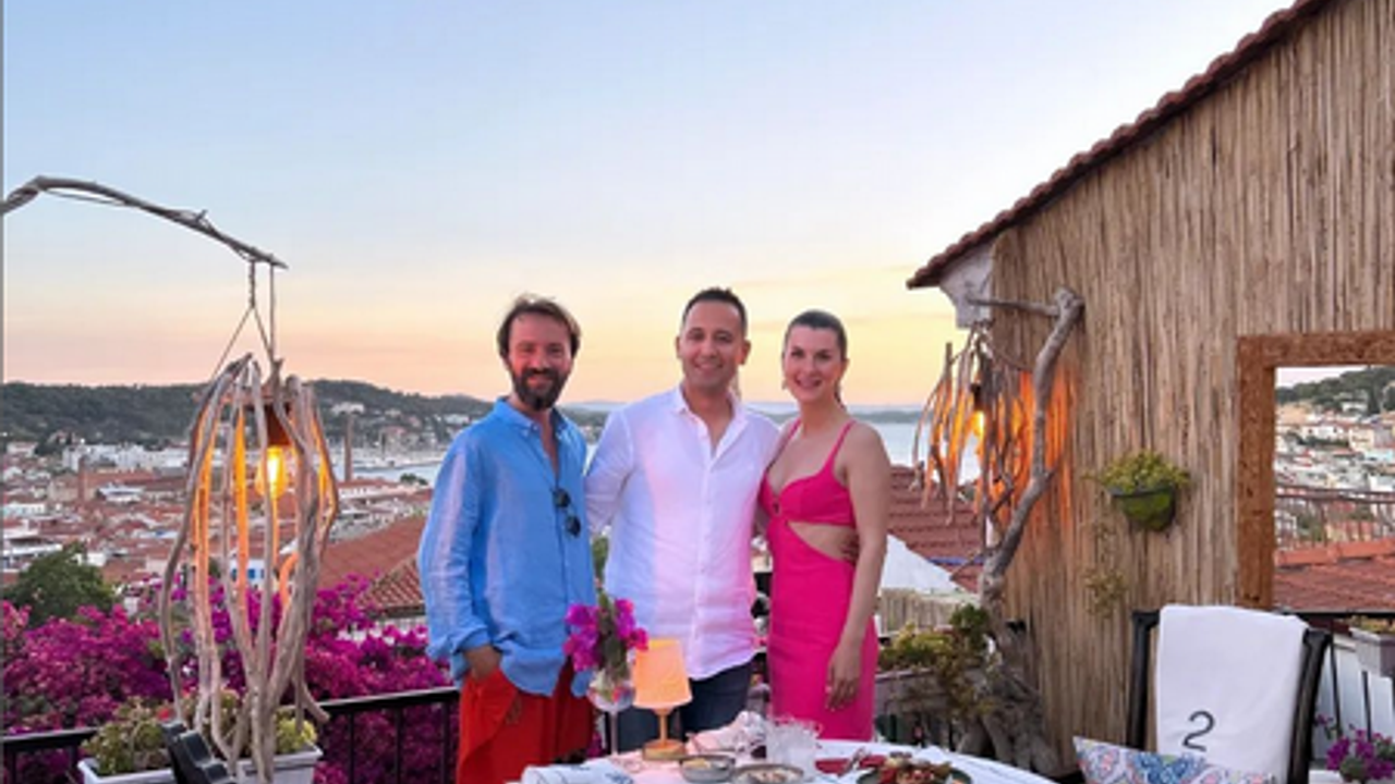 Dünyanın İlk "İki Kişilik Teras Restoranı" Açıldı!