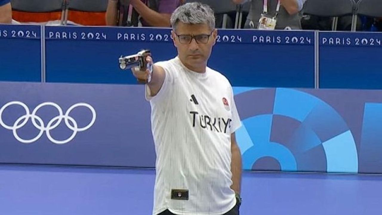 Paris 2024 Gümüş Madalyalı Atıcı Yusuf Dikeç, öğrencilere motivasyon konferansı verdi