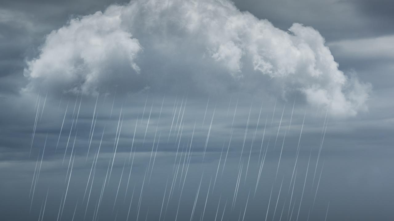 Hindistan'da ilginç uygulama: Hava kirliliğine "yapay yağış" çözümü!