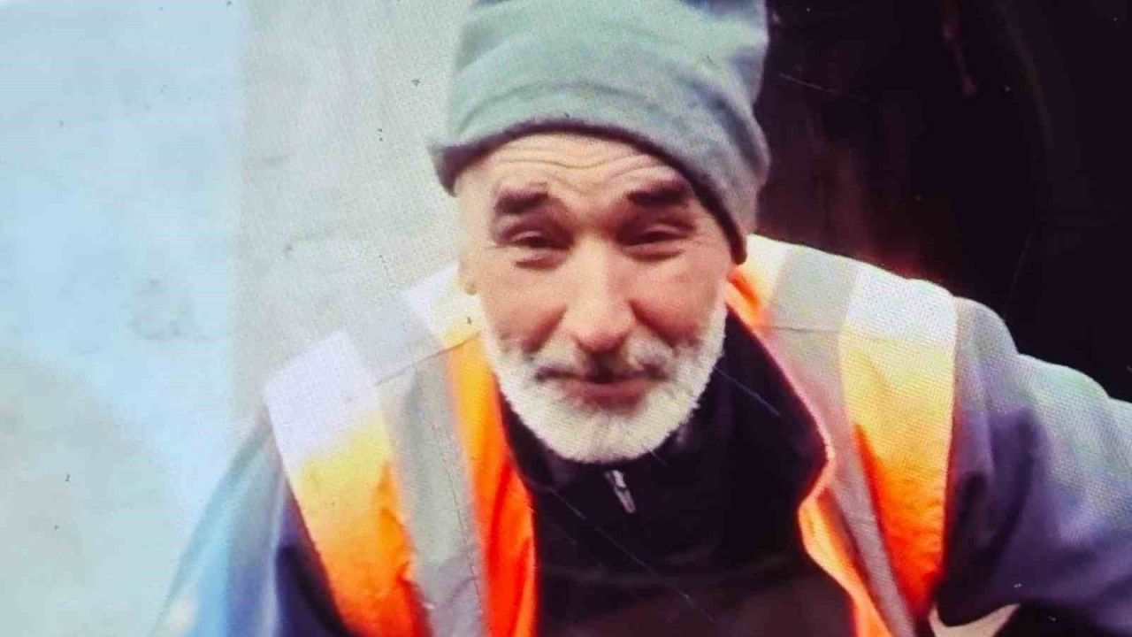 Sakarya’da 30 metrelik kuyuya düşen işçi Nafiz Özkul son yolculuğuna uğurlandı