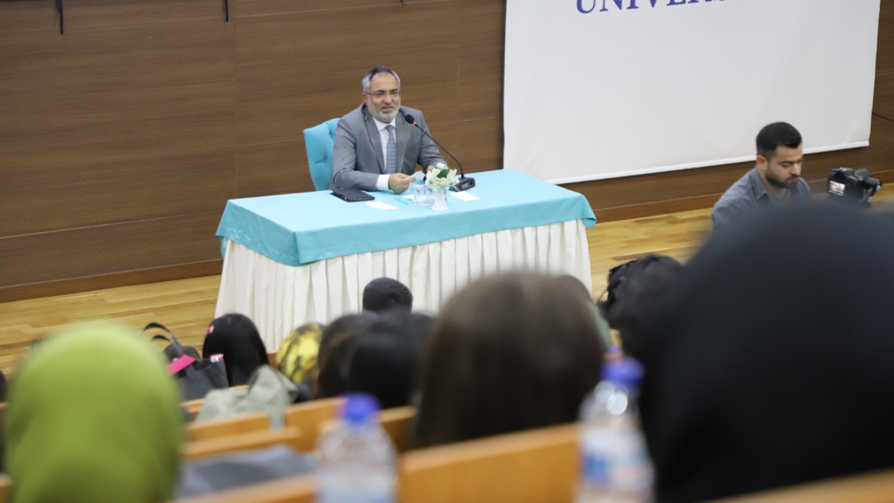 Rektör Köseoğlu Öğrencilerle Bir Araya Geldi!