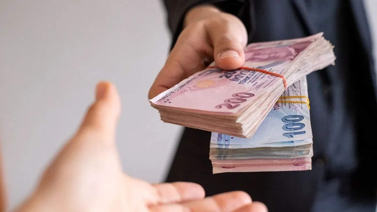 Ankara'da maaşlar nasıl düzenleniyor? Belediyelerin vereceği promosyonlar netleşiyor