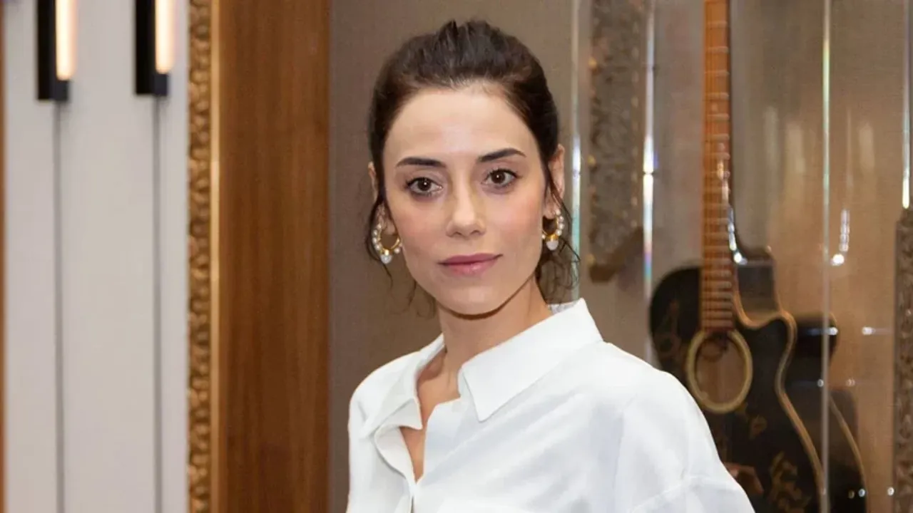 Cansu Dere Babası kimdir, annesi kimdir? Alevi mi?