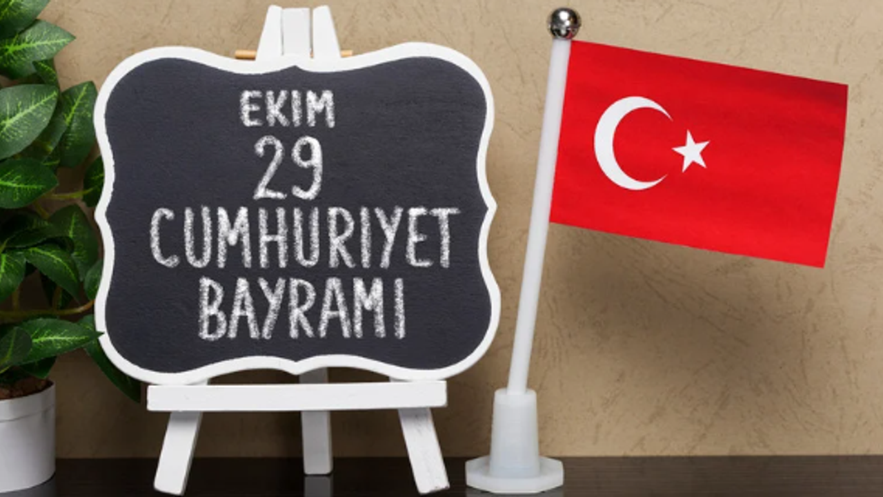 Cumhuriyet'in 102. yılında Ankara'daki üniversitelerden anlamlı kutlama mesajları