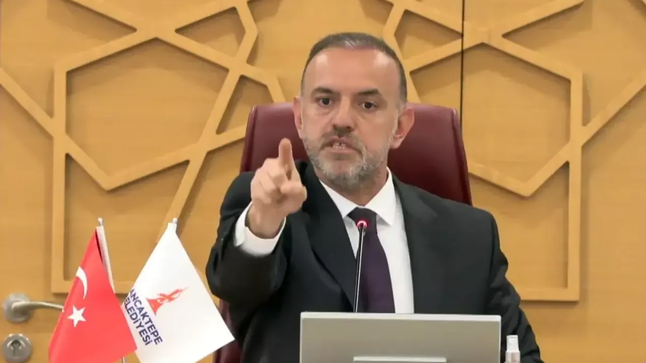 Sancaktepe Belediye Meclisi’nde ‘lan’ polemiği: Başkan Yeğin’in sözleri tepki çekti