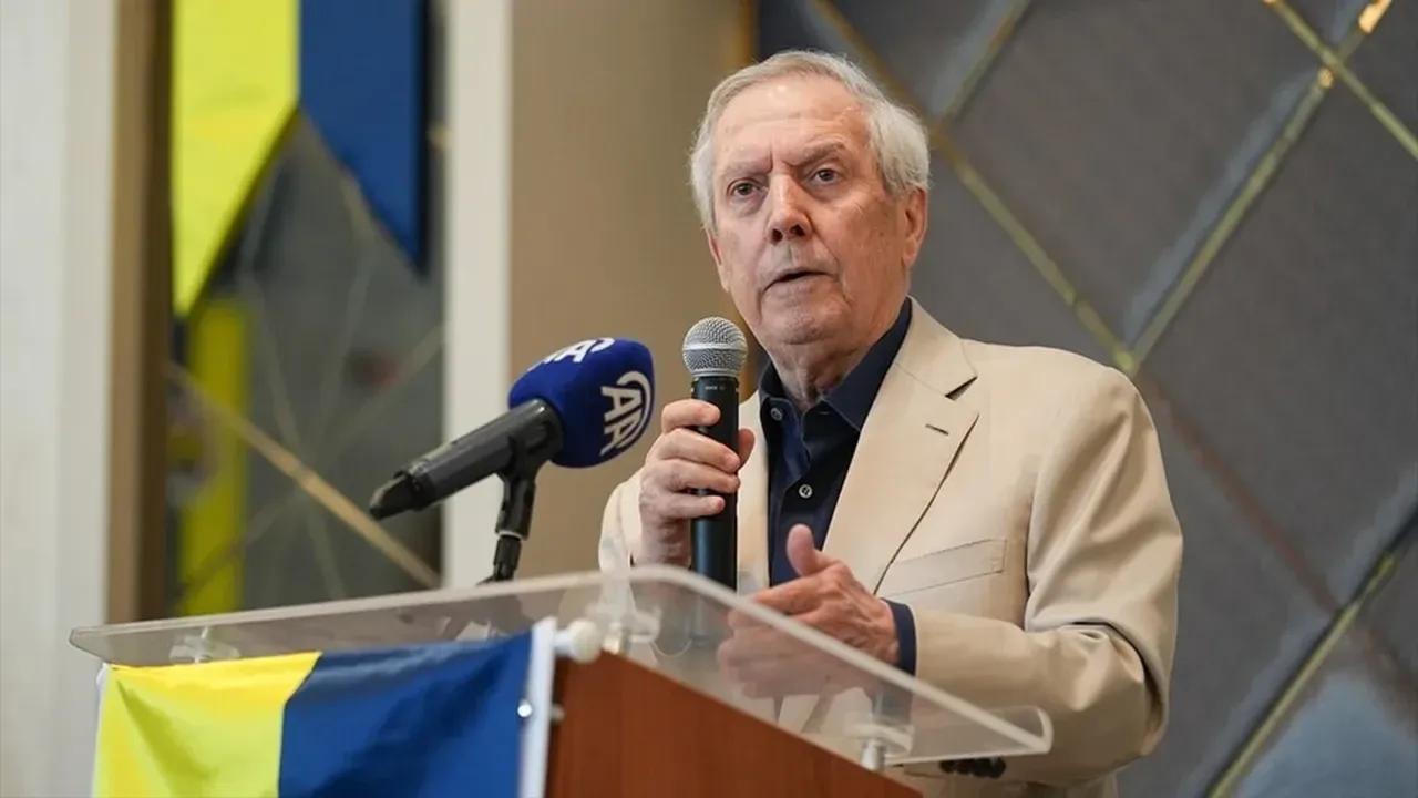 Fenerbahçe’de seçim heyecanı: Aziz Yıldırım yönetim listesini açıkladı
