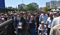 Şehit Üsteğmen Ege Akar  son yolculuğuna uğurlandı: Cenazedekiler hep birlikte Harbiye Marşı söyledi!